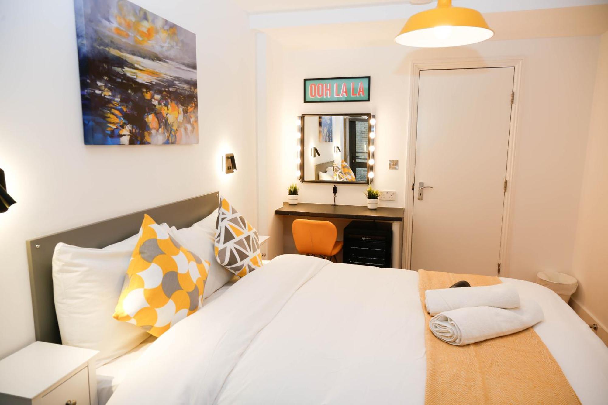 New Luxury Rooms In The Heart Of London Next To Shops, Cafes, Bars & Metro With Shared Bathrooms Zewnętrze zdjęcie