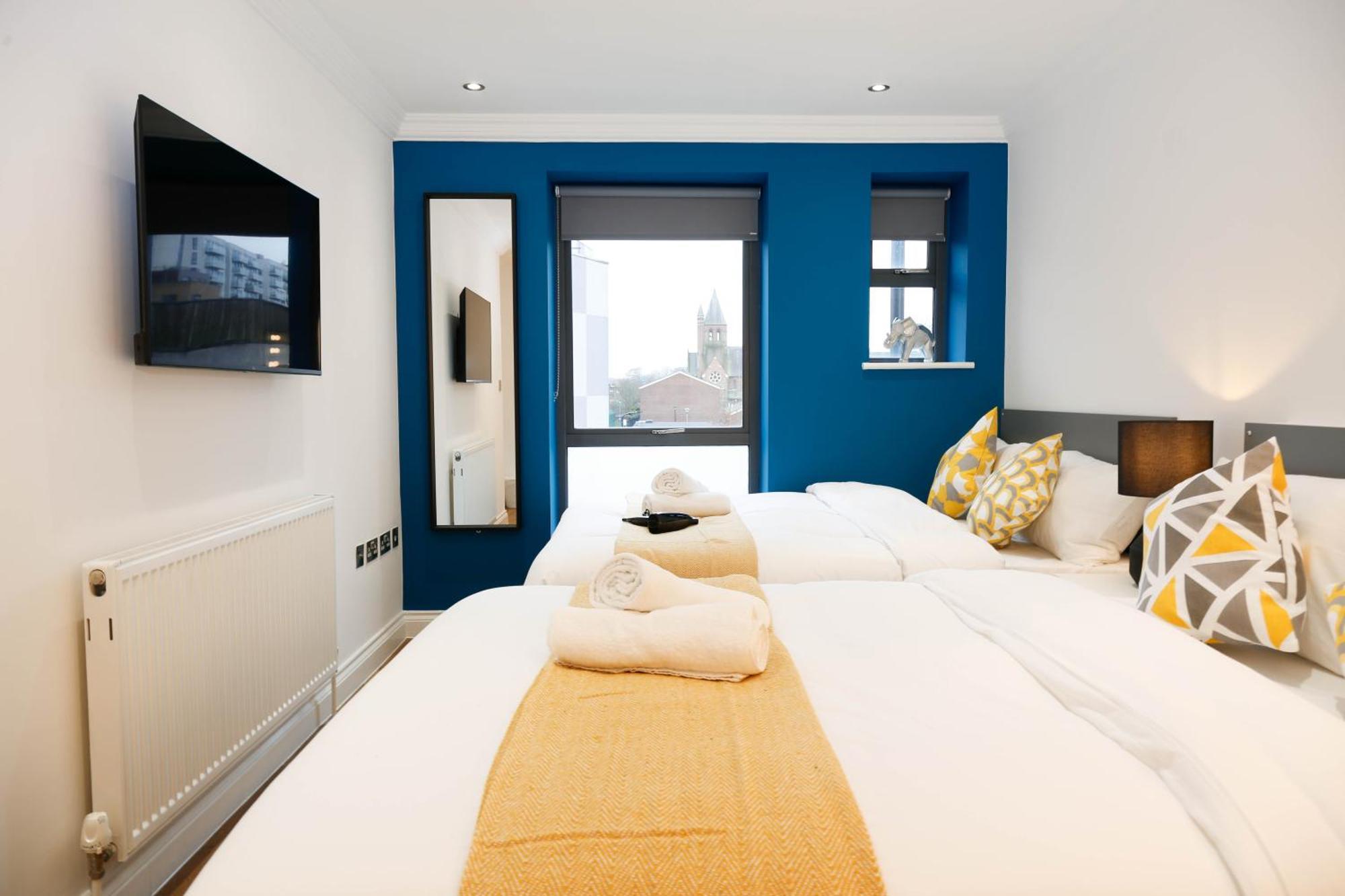 New Luxury Rooms In The Heart Of London Next To Shops, Cafes, Bars & Metro With Shared Bathrooms Zewnętrze zdjęcie