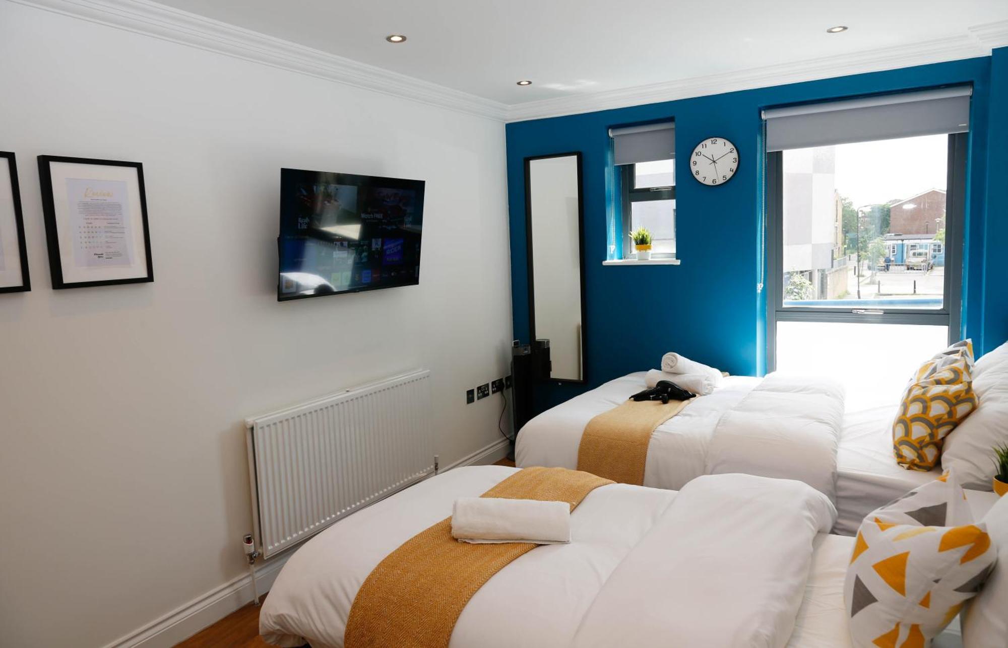 New Luxury Rooms In The Heart Of London Next To Shops, Cafes, Bars & Metro With Shared Bathrooms Zewnętrze zdjęcie